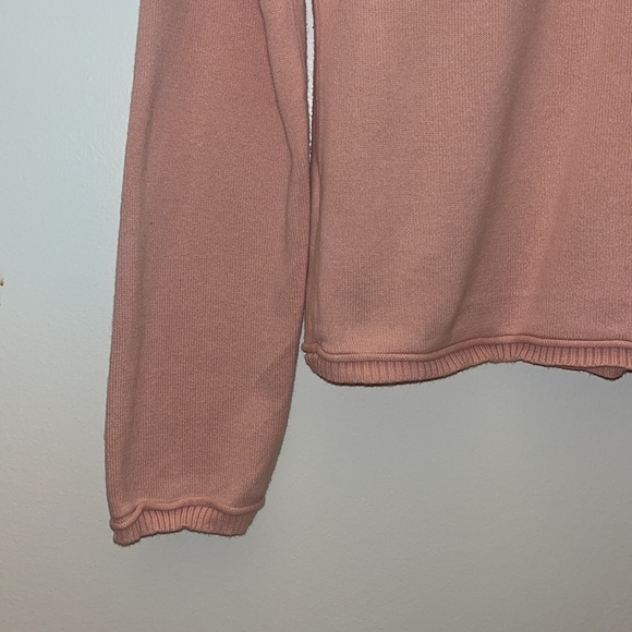 V-neck Cotton Sweater - Picture 5 of 10